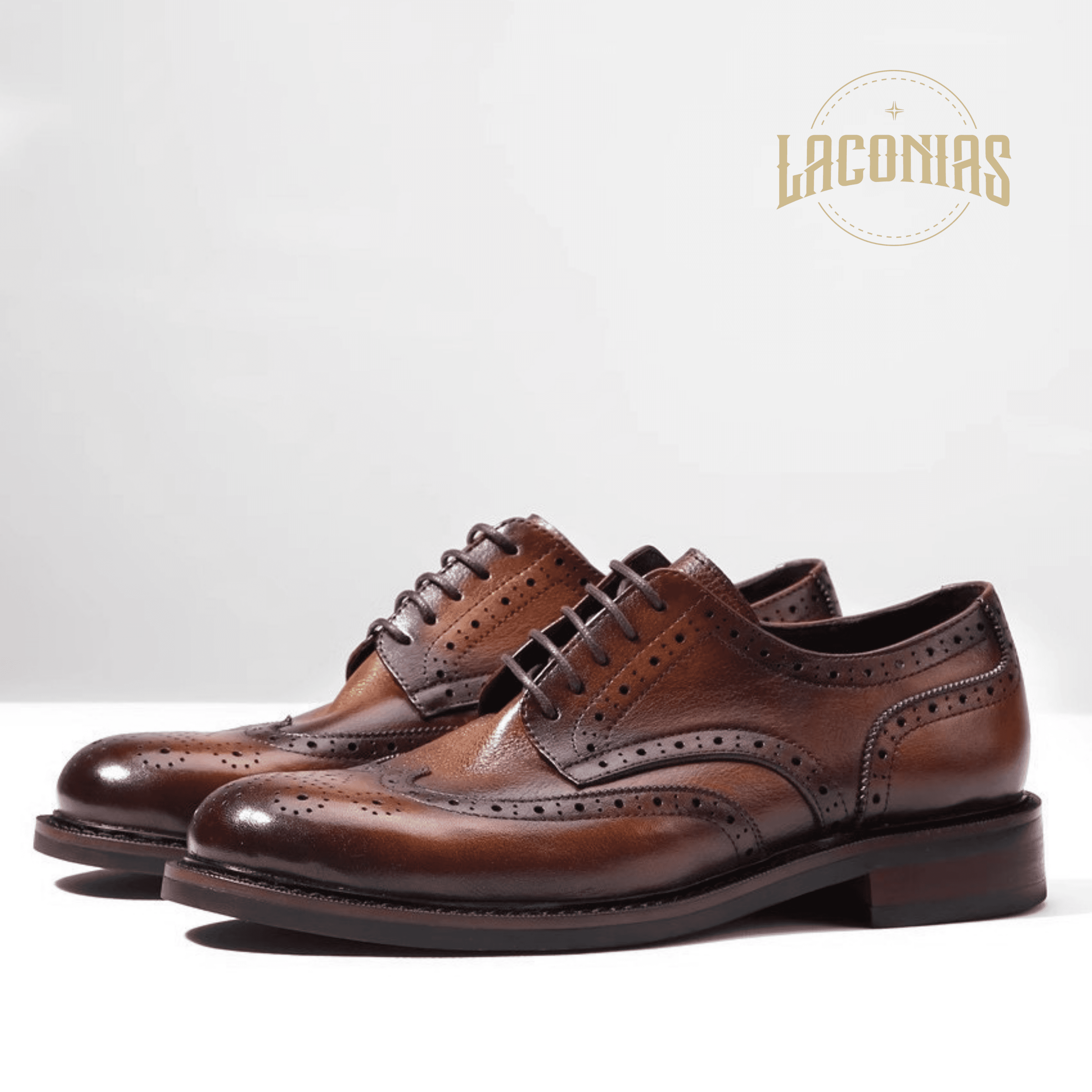 Carved trendy leather shoes view 3