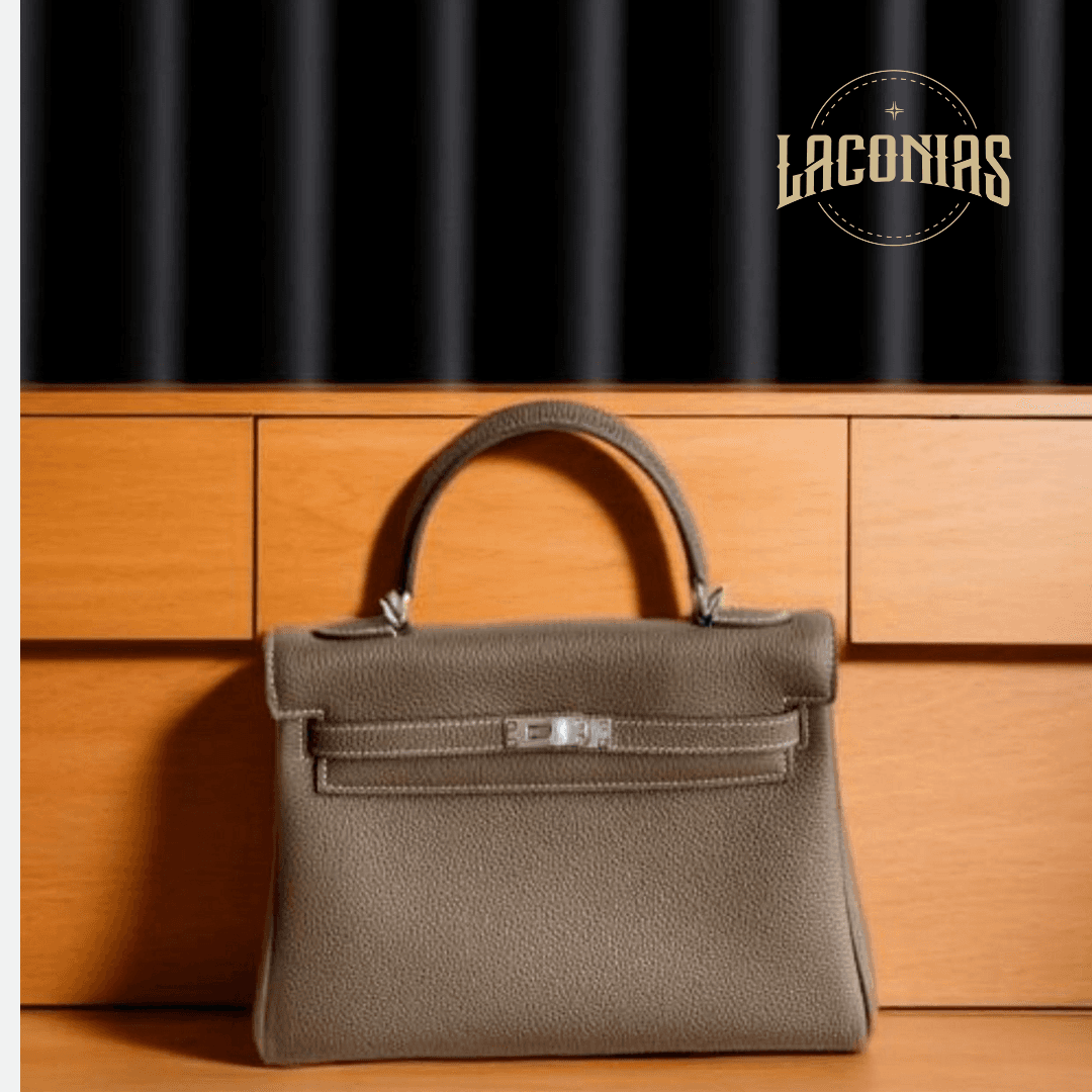 Classic handbag cross-body bag — showcase 3