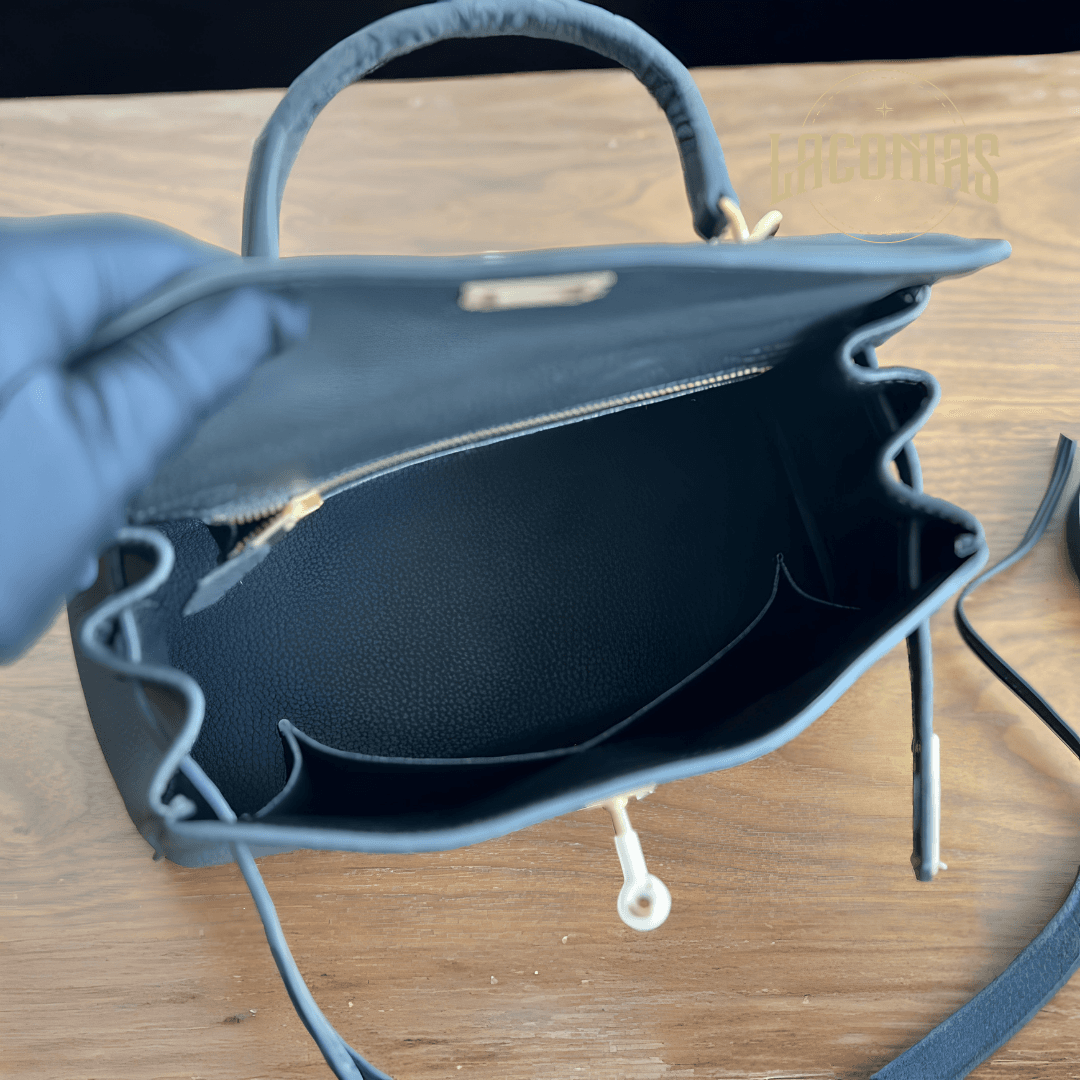 Classic handbag cross-body bag — showcase 5