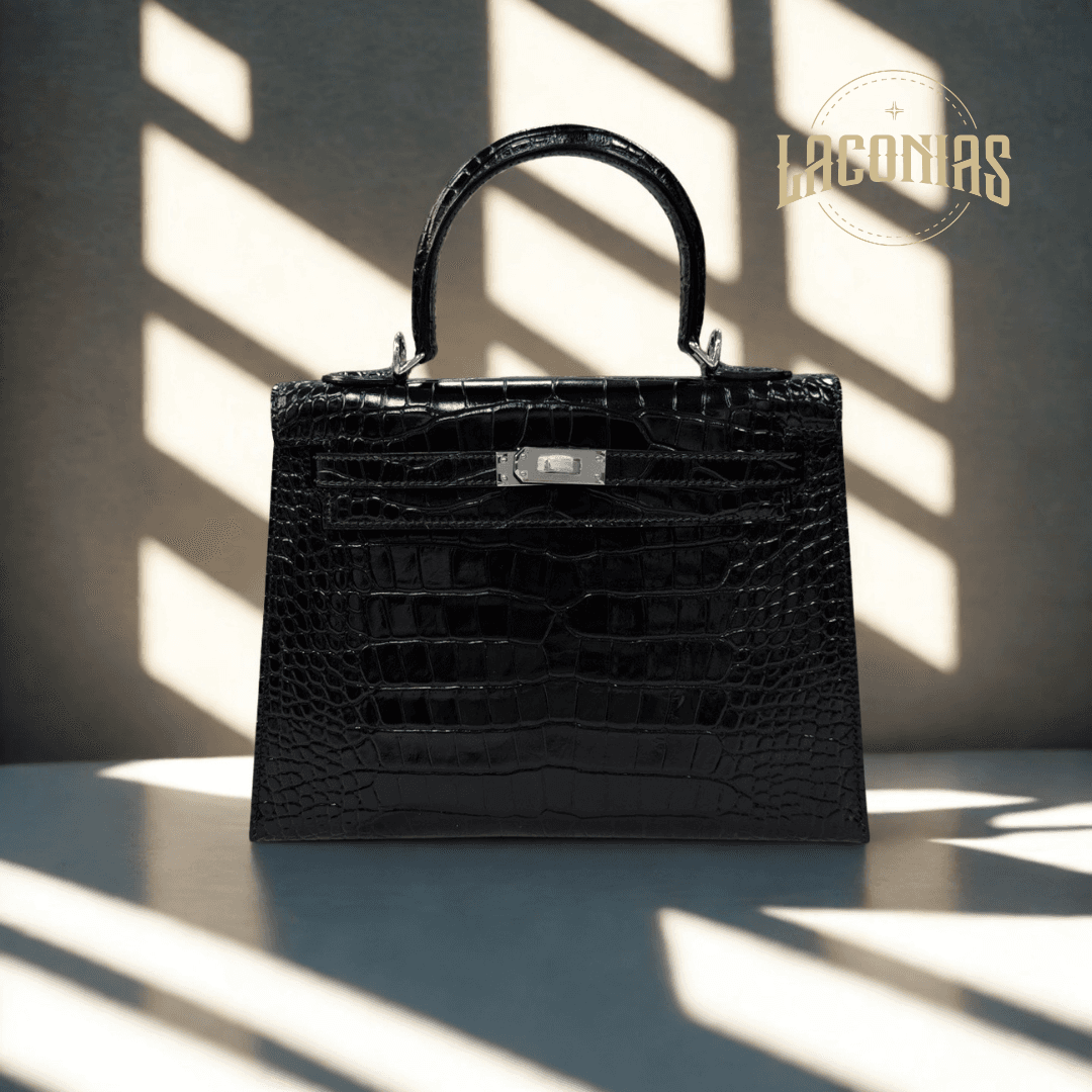 Crocodile pattern fashion handbag cross-body — showcase 1