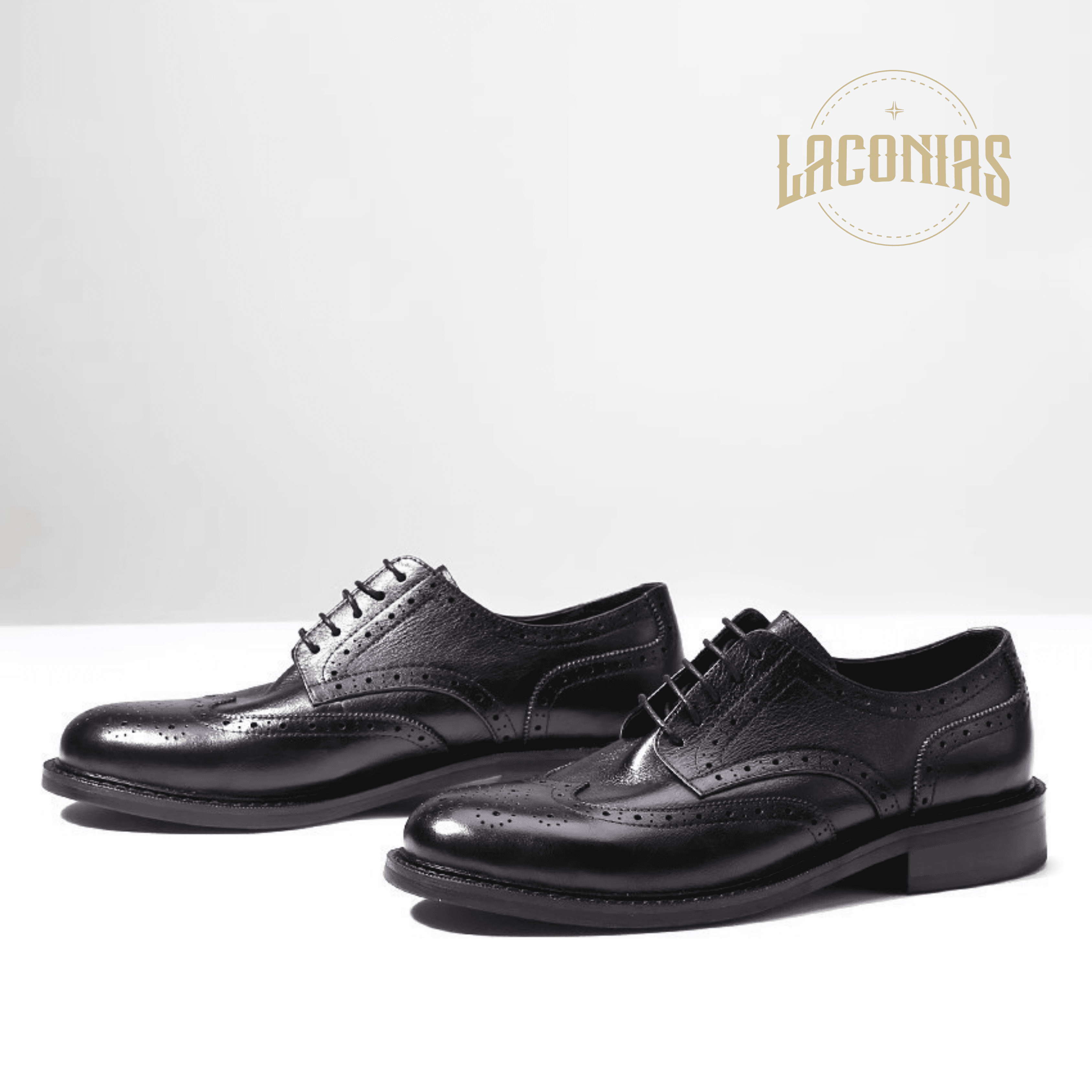 Carved trendy leather shoes view 2